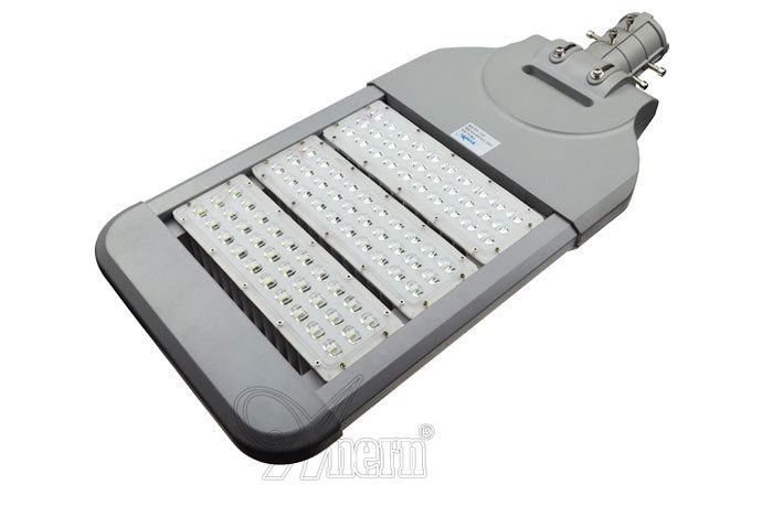 H-street-light-1