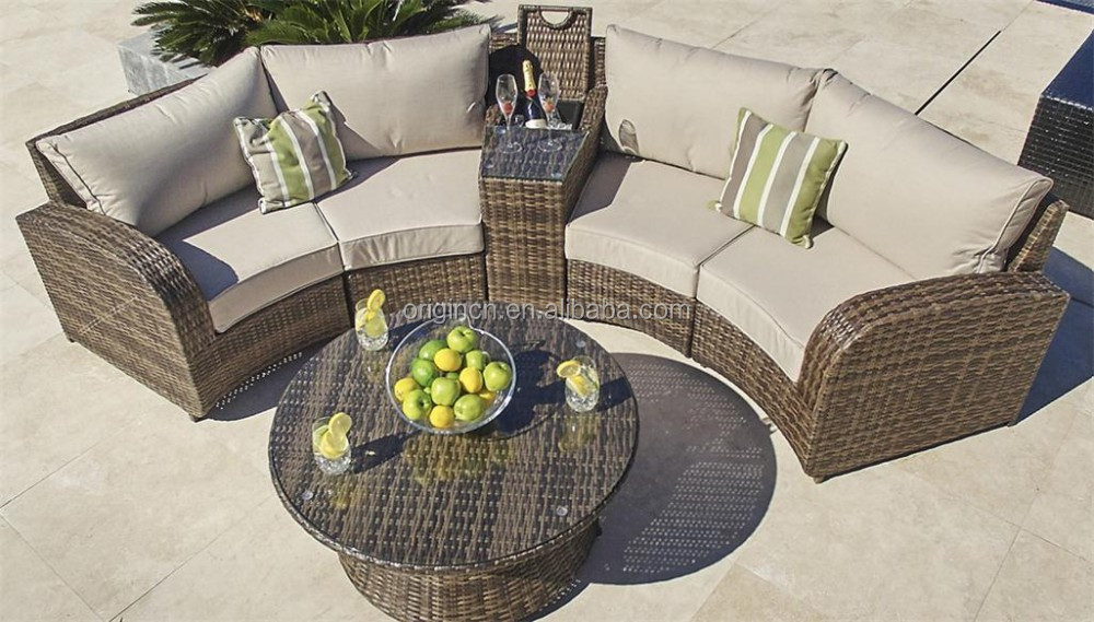4 Seater Cheap Half Moon Shaped Outdoor Party Sitting Furniture Garden