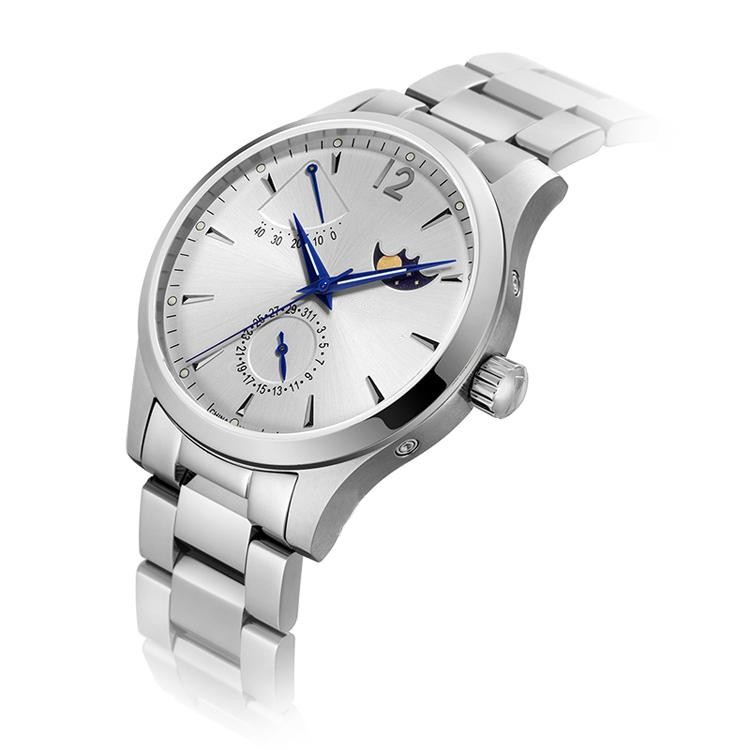 montres a quartz ou automatique