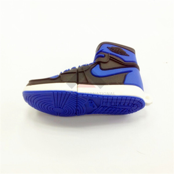 bulky nike sneakers