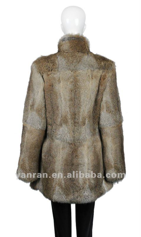 ヨーロピアンスタイルのウサギの毛皮のコート女性の本yr-223-a/本当の冬全体の皮膚のウサギの毛皮のコート問屋・仕入れ・卸・卸売り