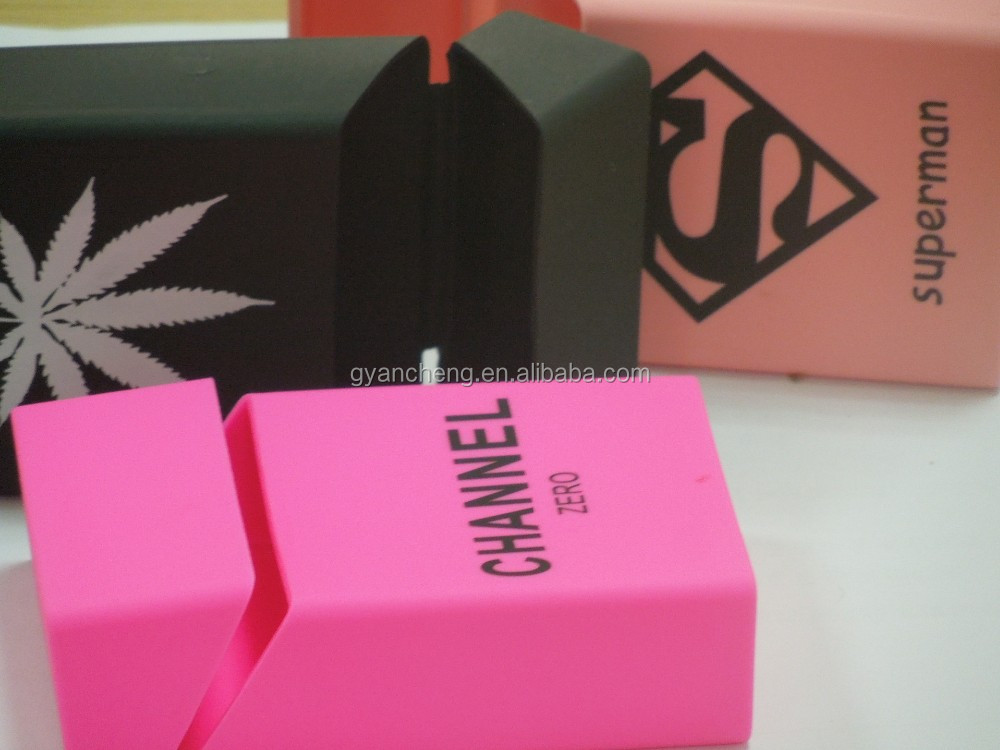 Custom Silicon Cigarette Case