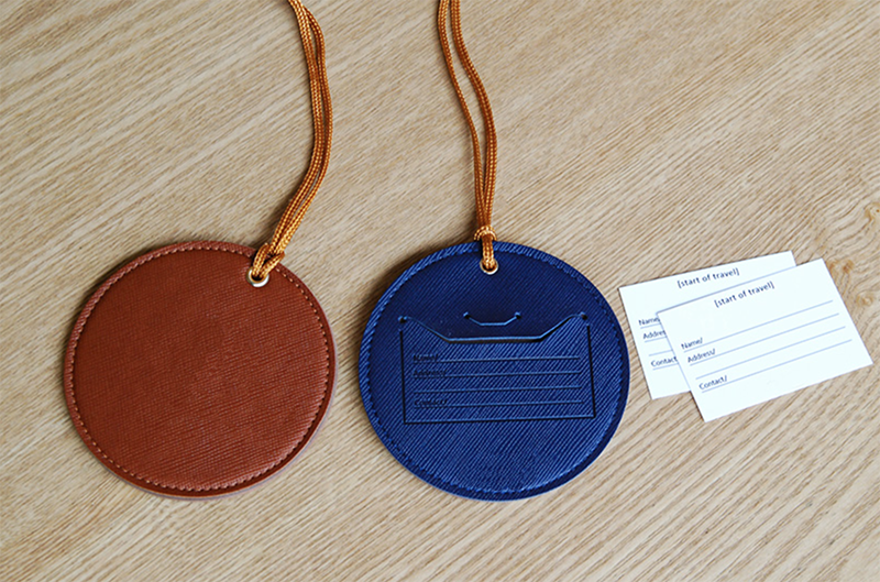 Round Leather Luggage Tag With Round Embossed Logo Buy Leather