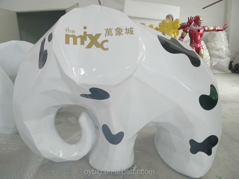 人気のある中国の漫画のキャラクターブーニーグラスファイバー2クマクマの彫刻問屋・仕入れ・卸・卸売り