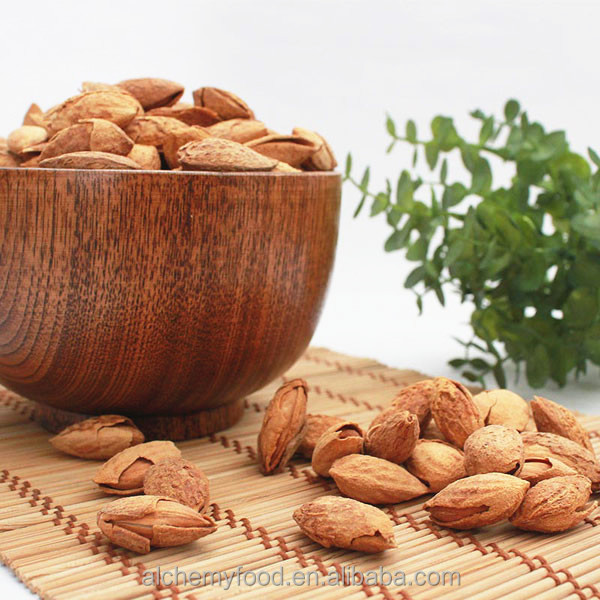 Chinese organic raw almonds/ chilean almonds/ candied almonds,China
