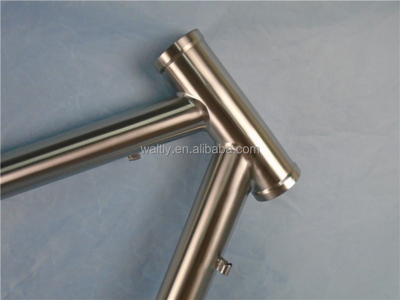 JR-00170550M (4)