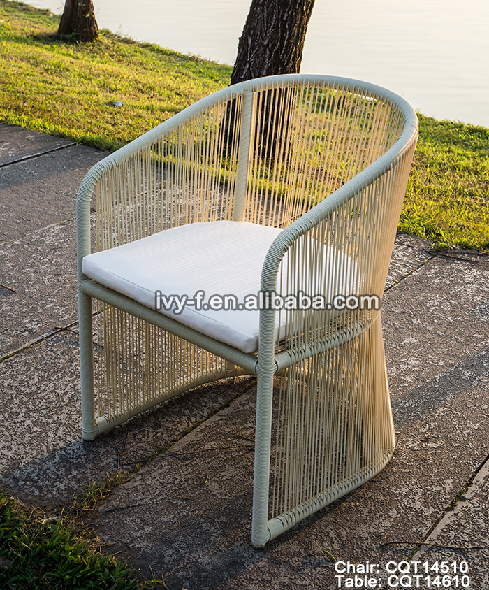 Caña de aluminio muebles de color blanco pe rattan outdoor redonda ... Muebles de comedor con la mesa de vidrio y sillas de colores
