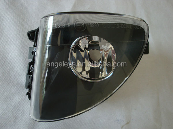 Bmw用年間2010-2012f10f18520li523li528li530liＴＹＣフォグライト問屋・仕入れ・卸・卸売り