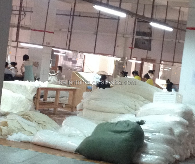 インド綿のファブリックの刺繍のレース仕入れ・メーカー・工場