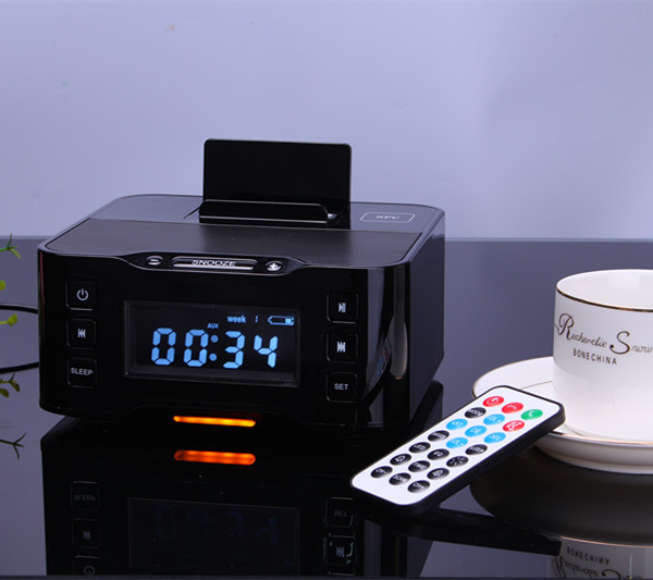 ホテルスピーカードッキングステーションのbluetoothfmラジオ目覚まし時計仕入れ・メーカー・工場