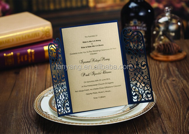 新しい忠実な ブルー レーザー カット結婚式招待状ドア デザイン ウェディング カード (CW5102)仕入れ・メーカー・工場