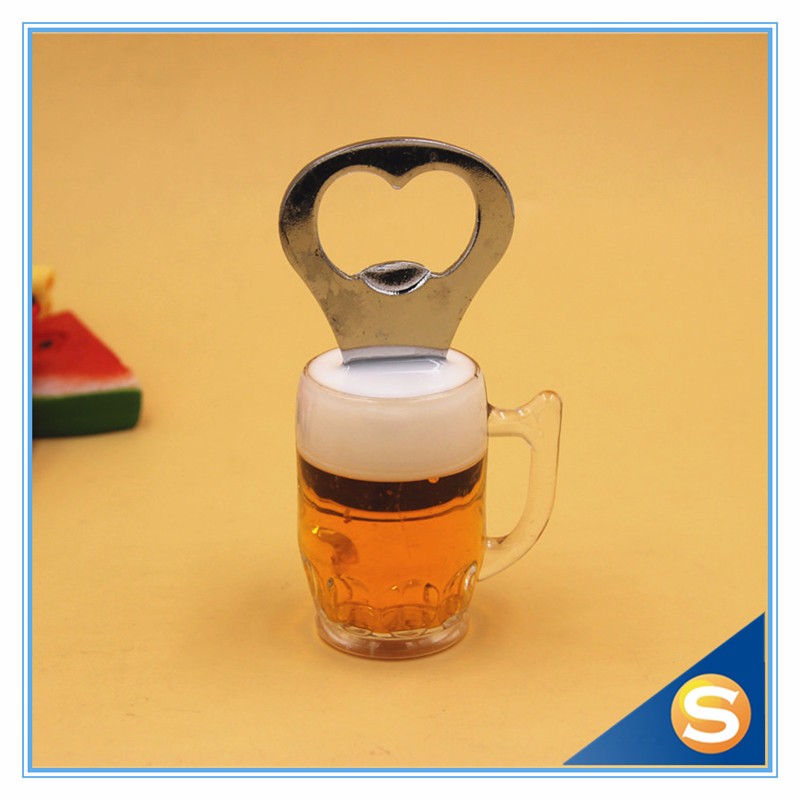 シニーギフトビールカップ形状安い磁石ロット用プロモーションの贈り物仕入れ・メーカー・工場