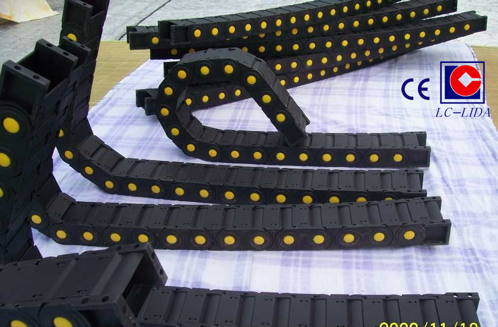 Lc- リダlx45cncマシンエンジニアリングプラスチックのケーブルドラッグチェーン仕入れ・メーカー・工場