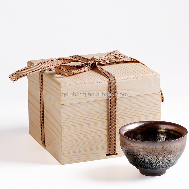 gift box 1.jpg
