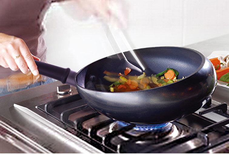 SıCAK multifonction Boomerang Wok