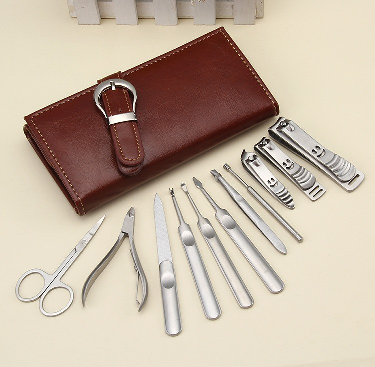 Professional Stainless Steel Nail Clipper Travel & Grooming Kit Nail Tools Manicure & Pedicure Set of 12pcs with Luxurious Case