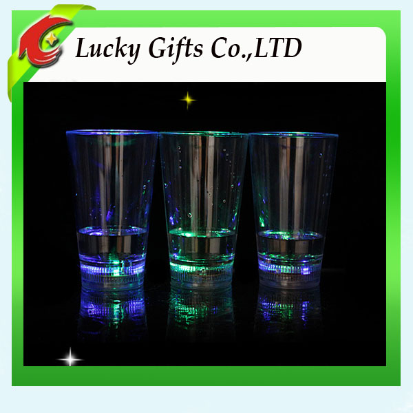 LED Flashing Goblet, Flashing Barware, Acrylic Champagne Glass