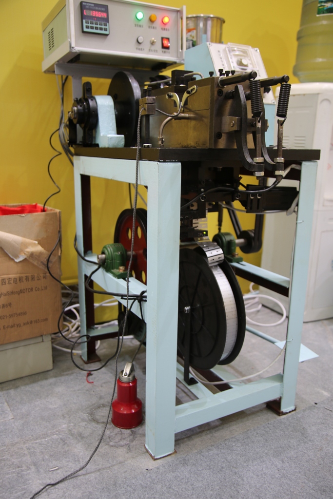 Semiautomatic shoe lace tipping machine, View shoe lace tipping