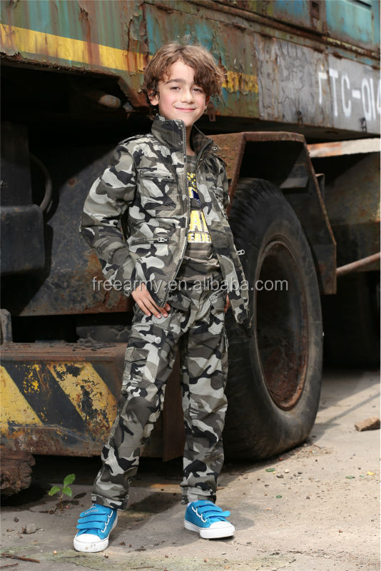 無料ブランドの高品質な屋外迷彩軍の子供デニムジャケット仕入れ・メーカー・工場