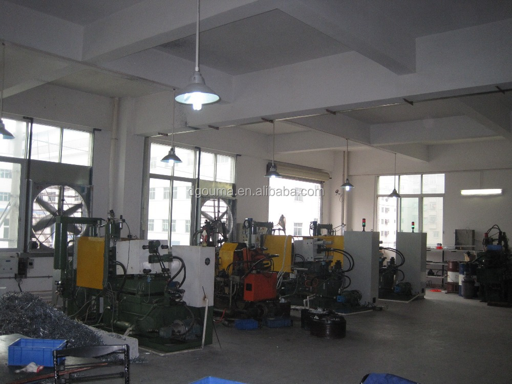 Expandable wedding rings