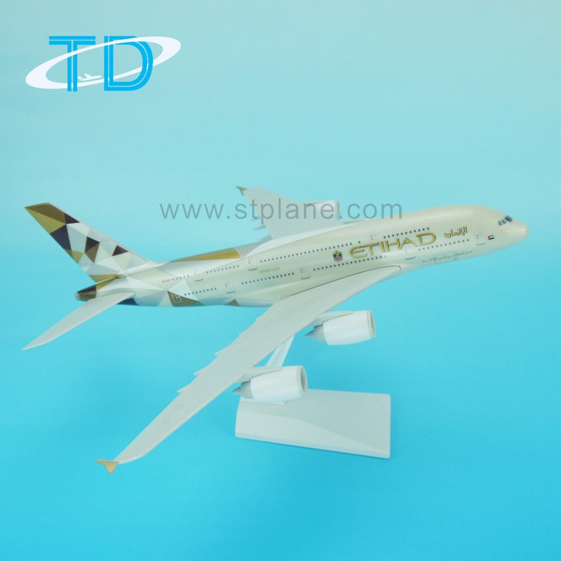 Etihad Airways Boeing 787-9 1:200 Model – The Boeing Store