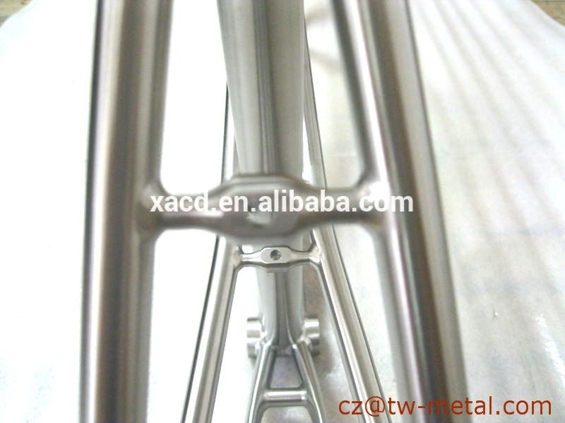 a01.jpg