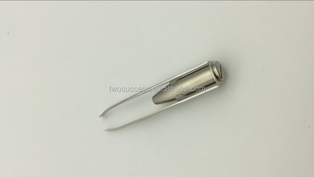 Eyebrow clip with LED