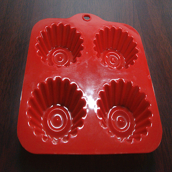 12 Chocolate Heart Swirl Silicone Chocolate Candy Mould