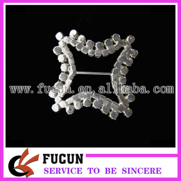 rhinestone buckle 21b.jpg