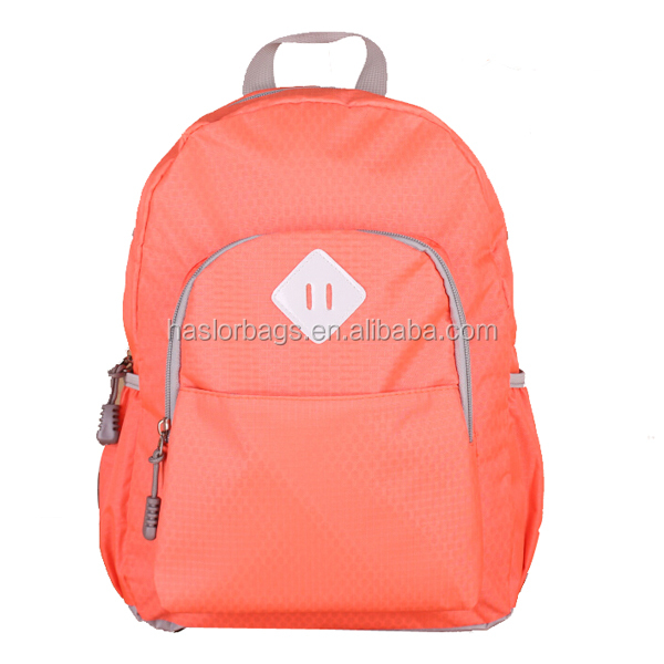New arrival fashion design wholesale school backpack china