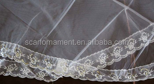 最新のゴージャスなスパンコールオーガンザレース細工とデイジーの刺繍のウェディングベールの工場alibabaの価格1.5mカスタムブライダルベール問屋・仕入れ・卸・卸売り