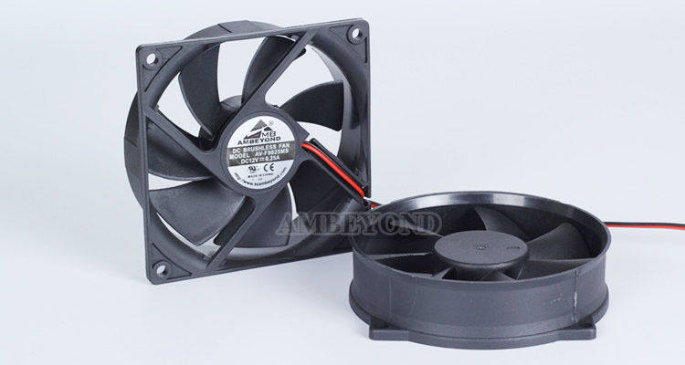 Source DC Fan 12V 90x90x25 IP55 Waterproof 90mm Computer Cooling Fan with  CE, CCC, UL, ROHS, SGS Approved on