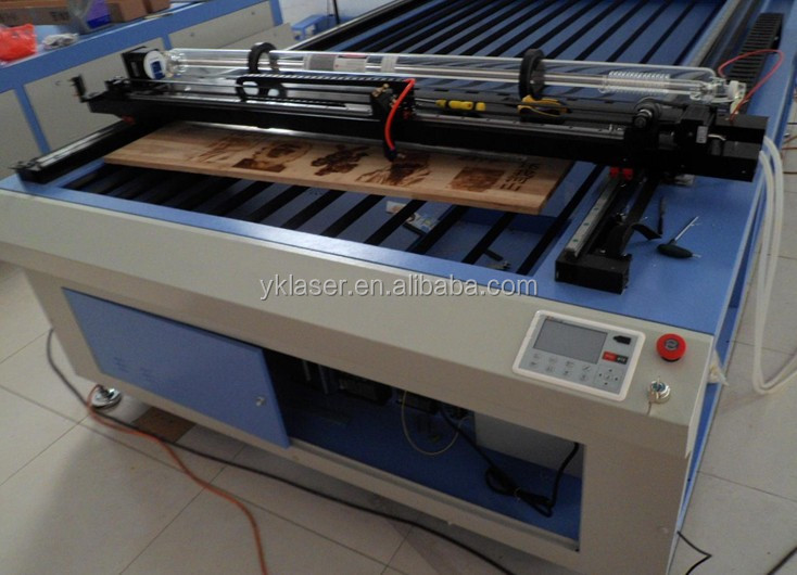 大きなテーブルアクリル合板mdfcncco2uk-1225レーザー加工機の価格問屋・仕入れ・卸・卸売り