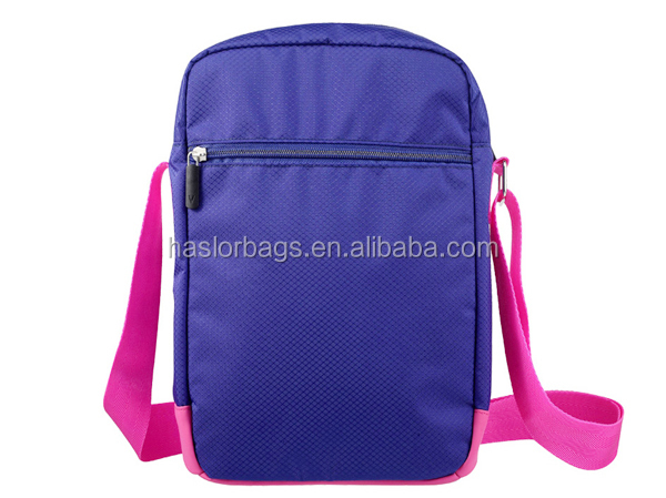 Quanzhou Wholesale Portable And Fashion Shoulder School Bag