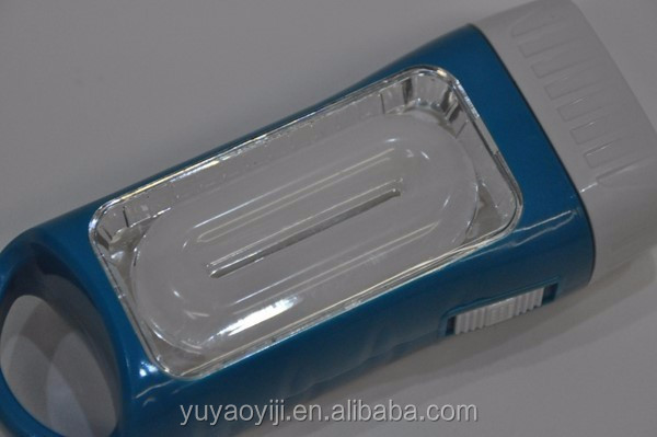 Ledプラスチック懐中電灯プロモーション3 *単三電池トーチ新しいデザイン2016仕入れ・メーカー・工場