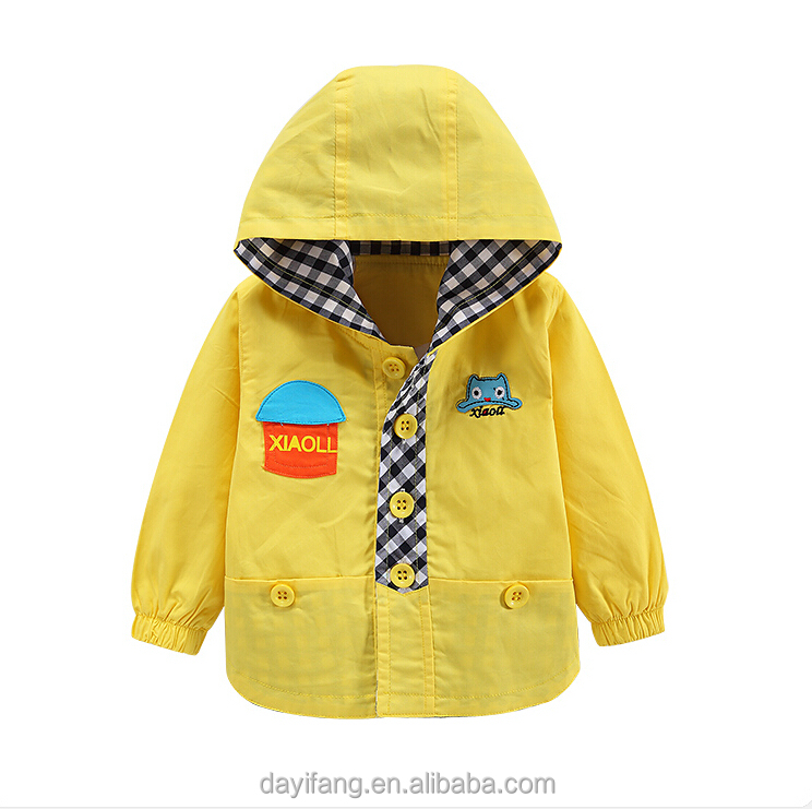 子供の女の子の赤ちゃんの刺繍のジャケット春スタイル薄いカーディガンフード付コートとライニング仕入れ・メーカー・工場