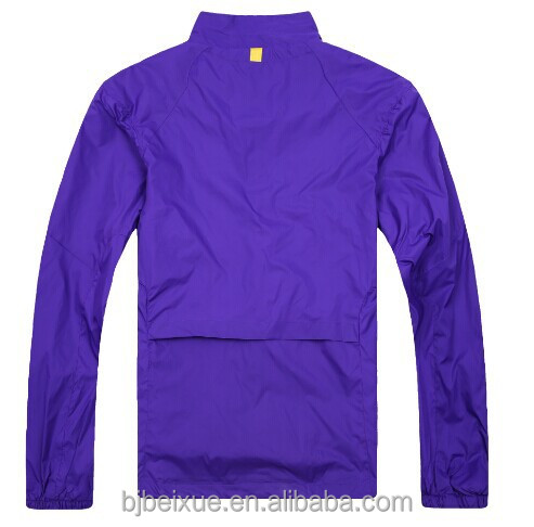 中国製卸売高品質の紫色の男冬のアウトドアジャケット仕入れ・メーカー・工場