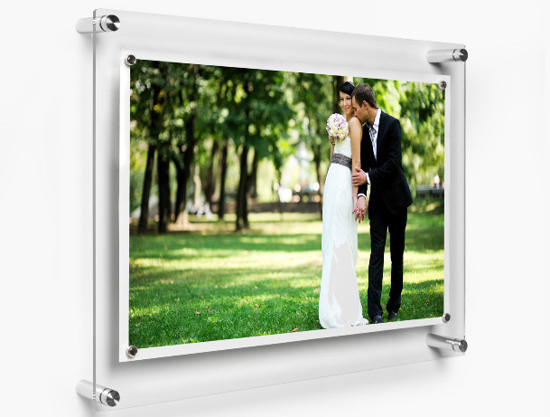 wall mount photo frame 1.jpg