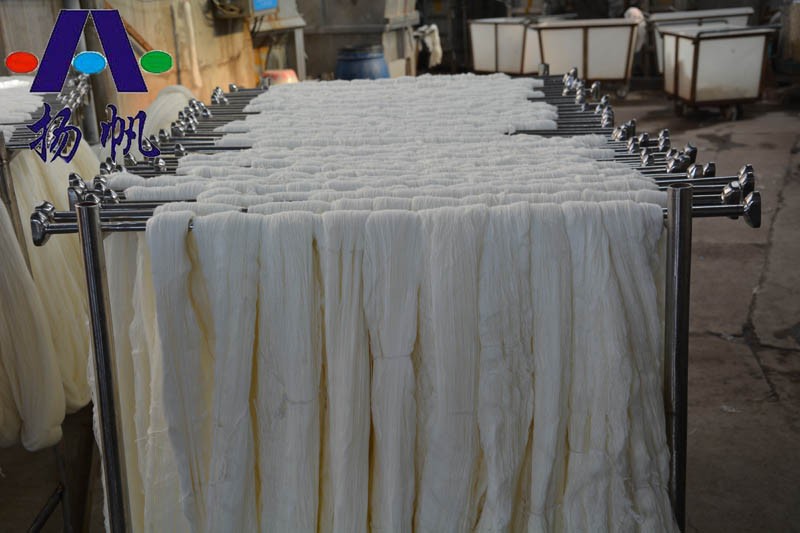 絶妙な20％染め紡績ウール80％ミシン刺繍糸を編むアクリル仕入れ・メーカー・工場