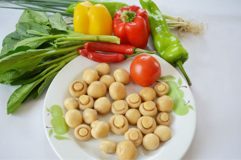 Food product canned button mushroom tin can