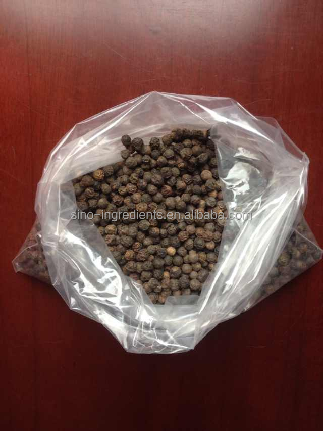 Black and White Pepper