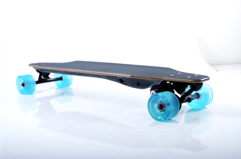 much lighter much thinner but ultra-long battery life Backfire Remote control electric skateboard