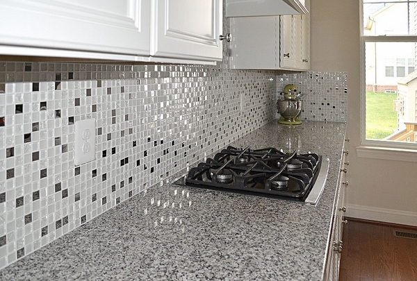 Custom Design Decorative Kitchen Solid Surface Luna Pearl Granite