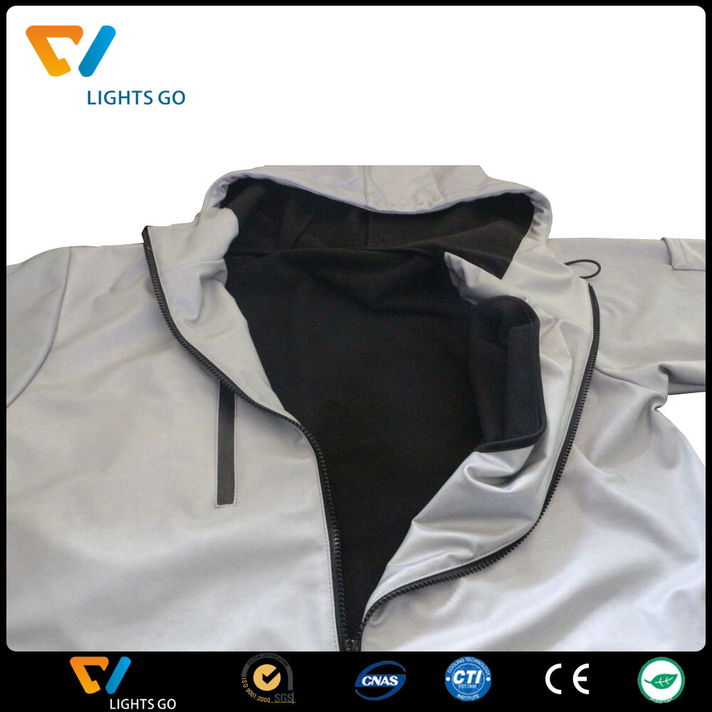 China EN471 Safety glow in the dark reflector fabric.jpg
