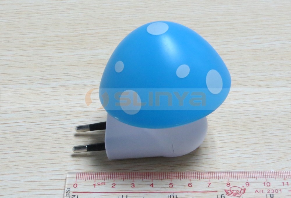 Plug the small night light 8036 160805 (18).JPG