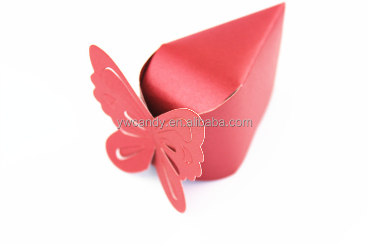 Red Color Glossy Paper Novelty Customized Hallowed out Butterfly Cake Design Wedding/Birthday Party Gift Box Candy Boxes