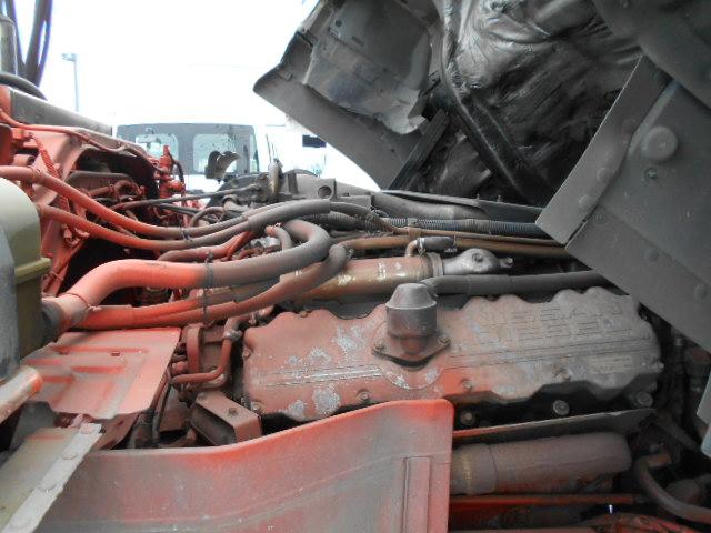 日産ud#3529132トンのトレーラーヘッド- 2001トラック- ＃トレーラーヘッドシャーシ: ck552bat-00331問屋・仕入れ・卸・卸売り