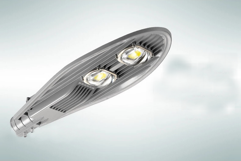 Bridgeluxチップ12v/24v45w/60wdcソーラーled街路灯2年保証が付いて、 アフガニスタンで人気があり、 イラン、 ブラジル、 インド。仕入れ・メーカー・工場