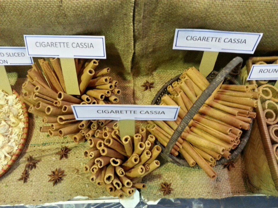 vietnam cigarette cassia/cinnamon new crop best price