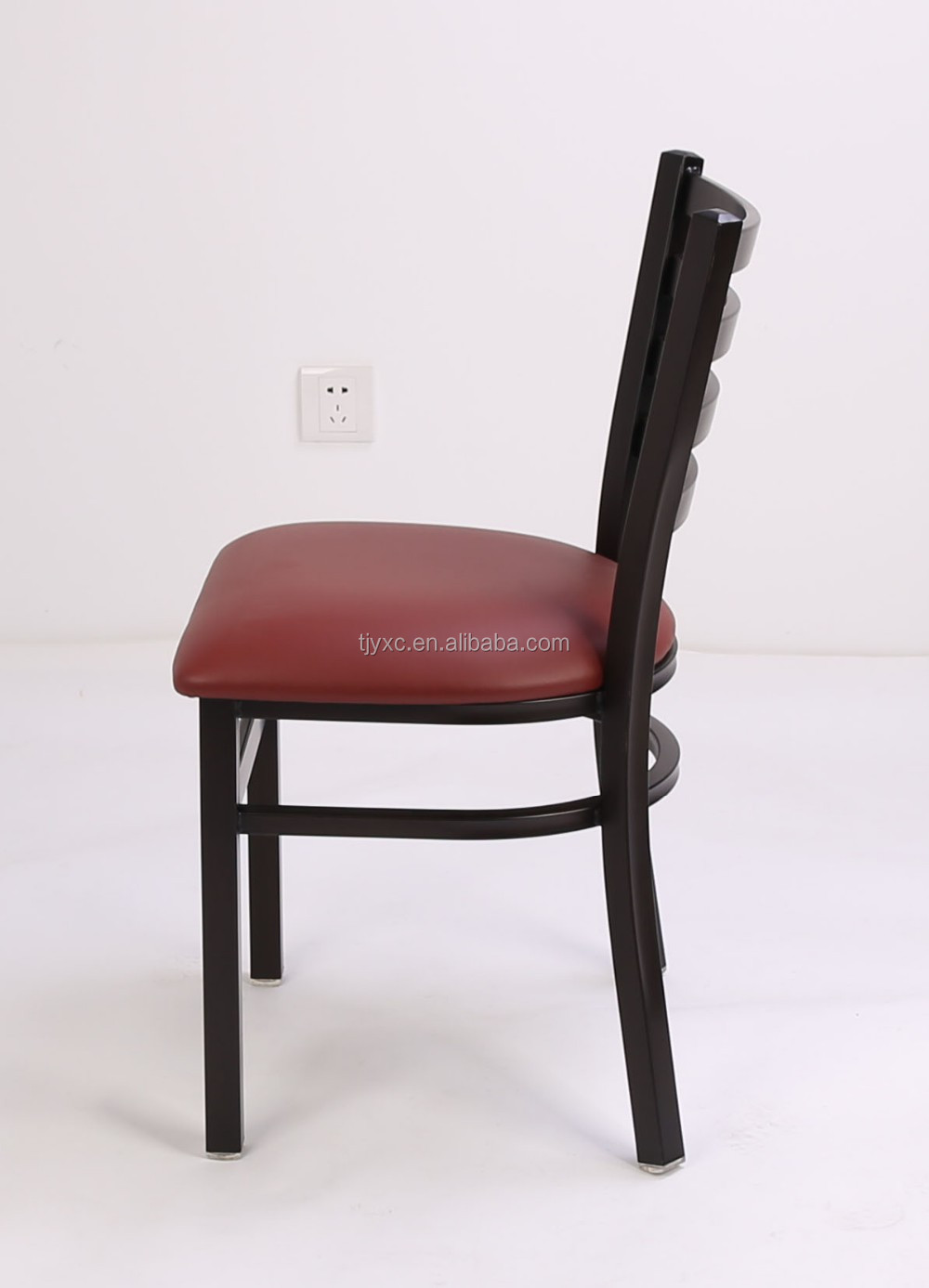 ファクトリーアウトレットレストランチェア使用金属折りたたみ椅子ホテル家具仕入れ・メーカー・工場